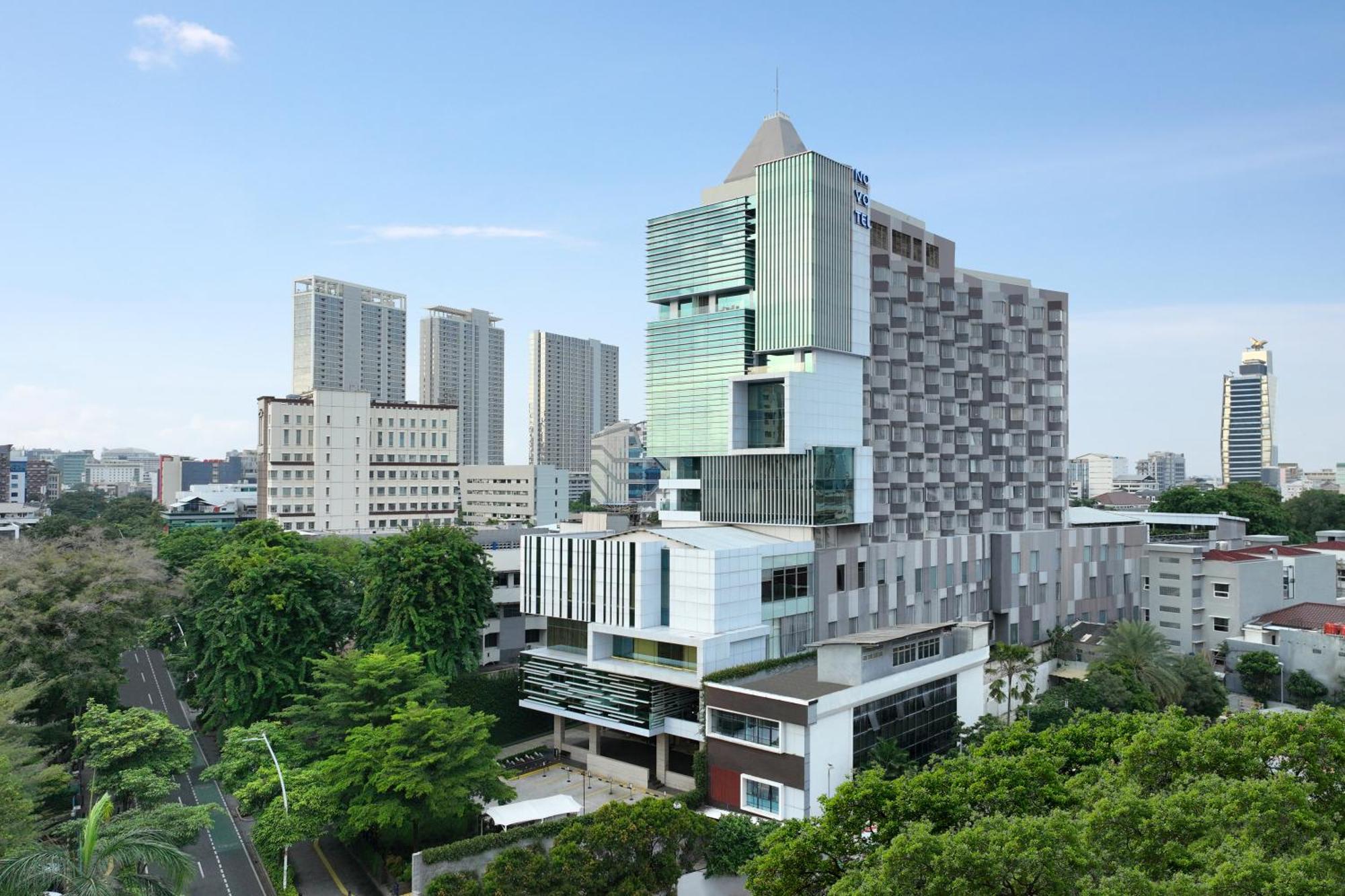 Novotel Jakarta Cikini Екстер'єр фото