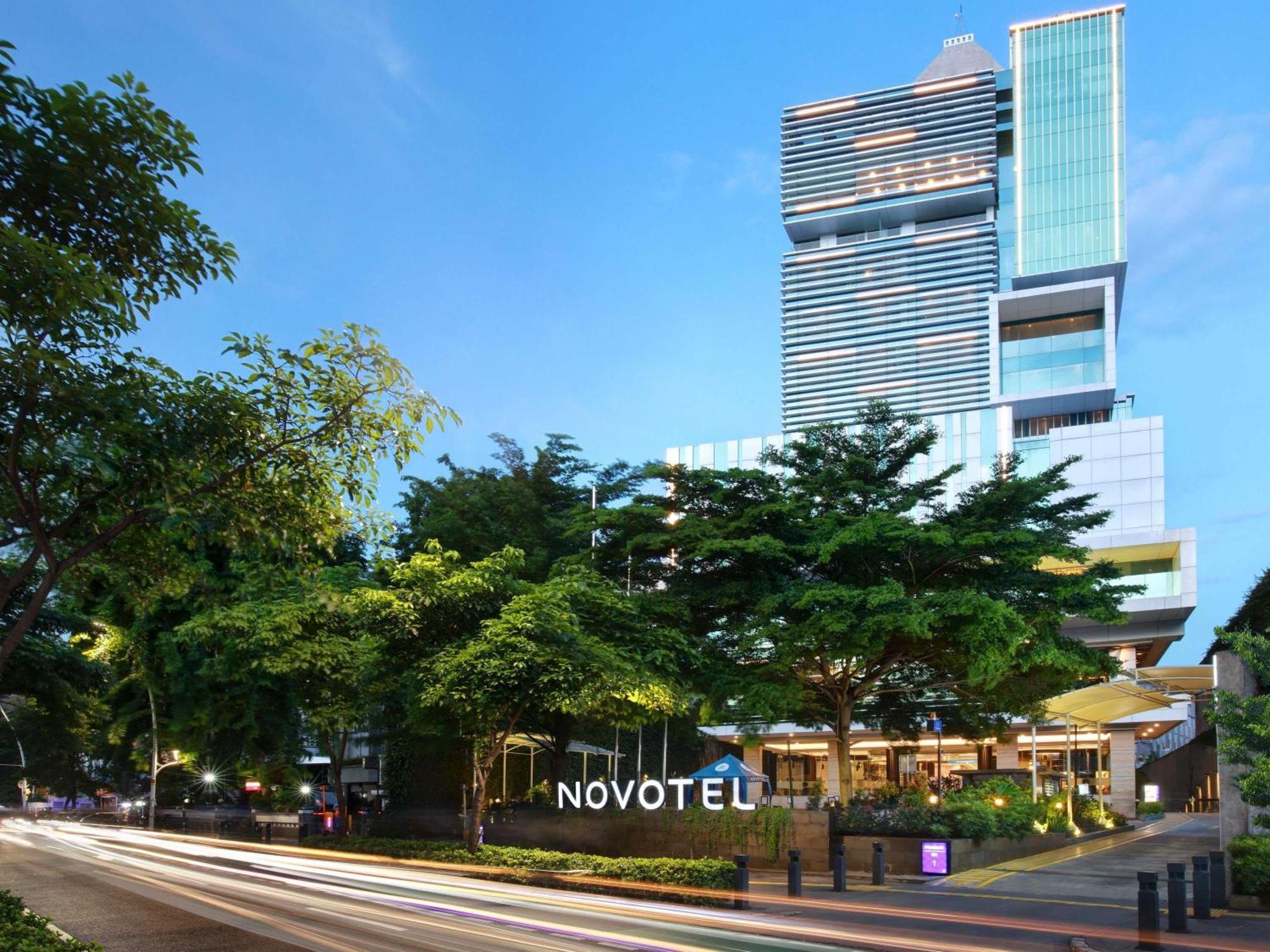 Novotel Jakarta Cikini Екстер'єр фото